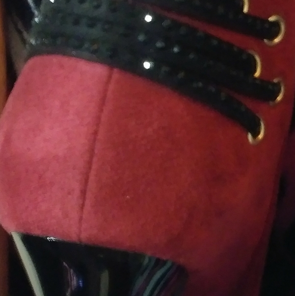 New Luichiny Burgundy Bryn Heels. - Picture 6 of 6